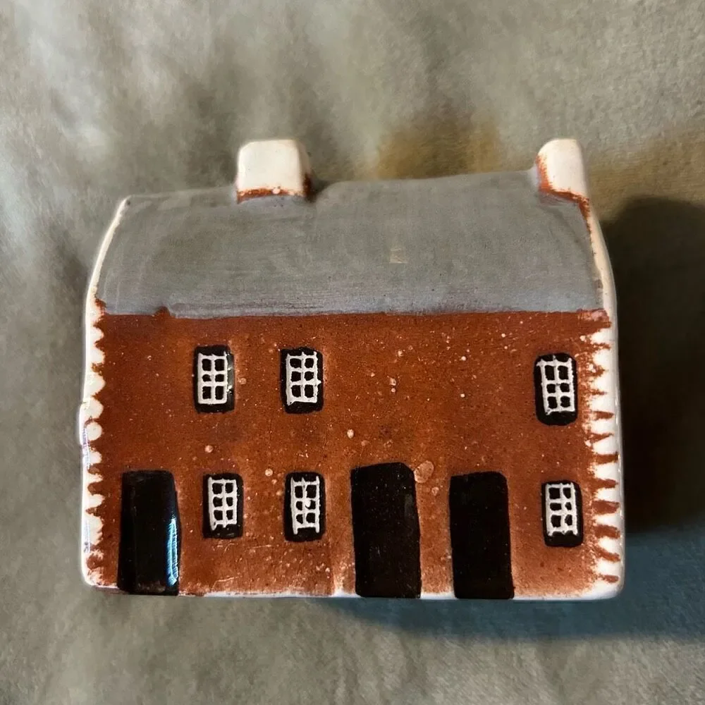 Mudlen End Studio #22 A Row of Cottages Two Up, Two Down